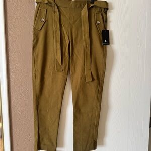 Jules & Leopold Women’s Olive green Chinos with Belt